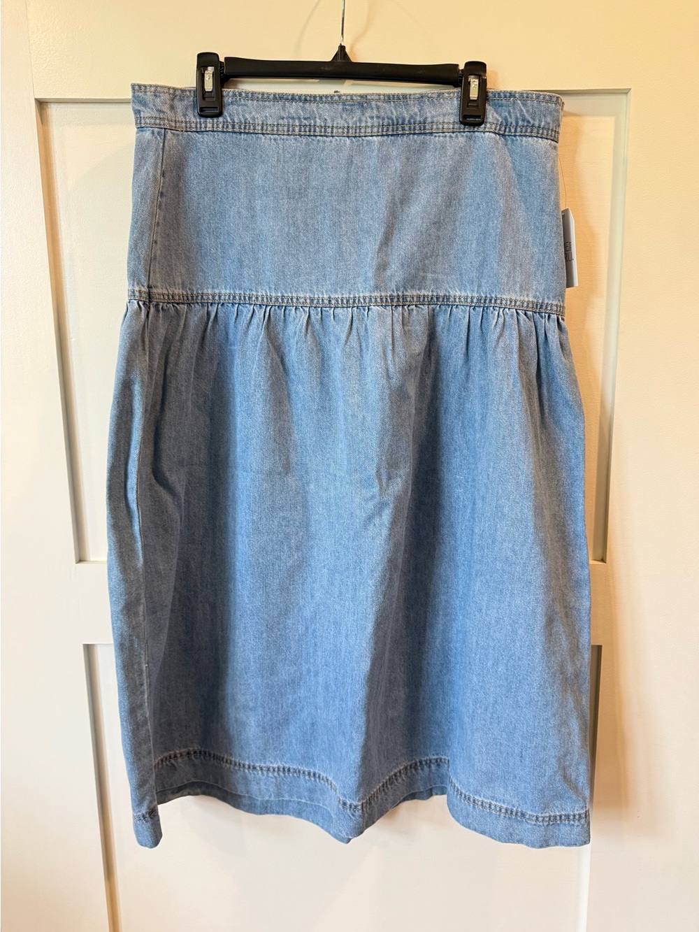 Time and Tru Denim Skirt (NWT)